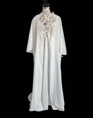 Vintage Eve Stillman NY Peignoir Set White Night Gown Robe Floral Embroidery M